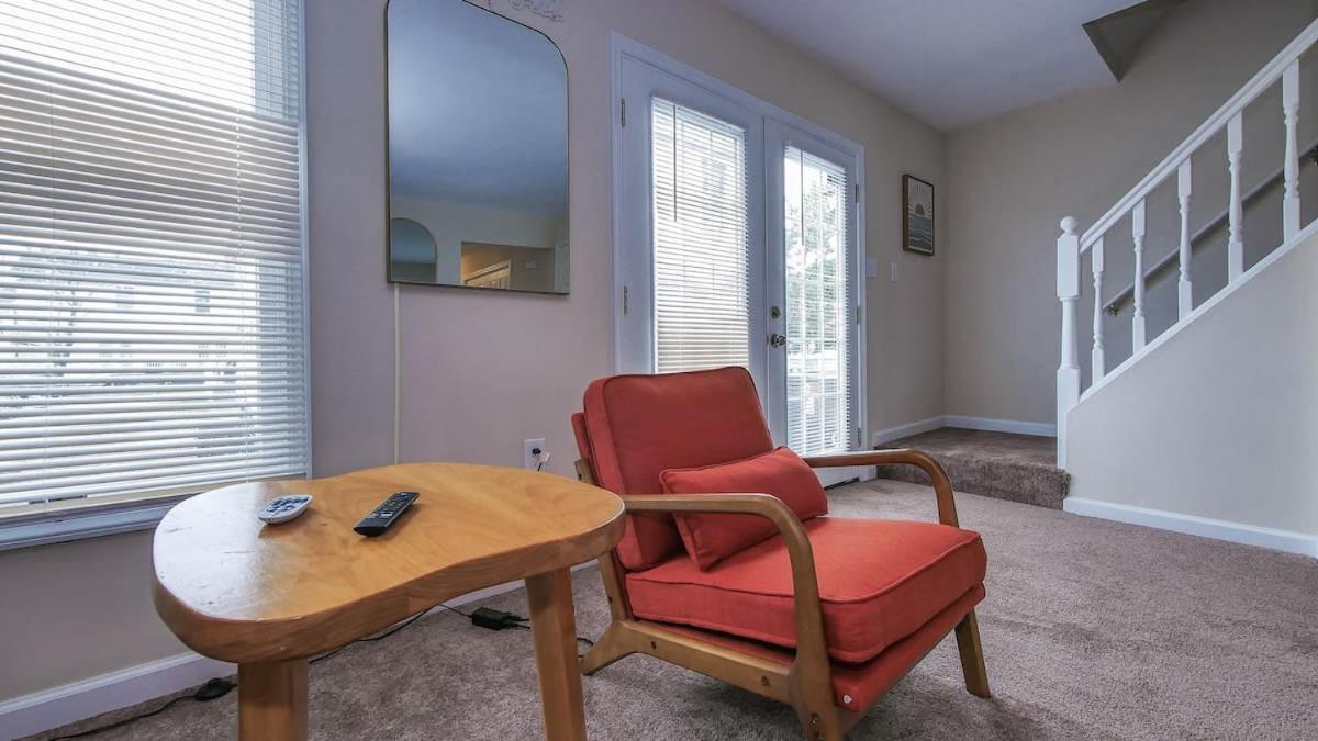 Stylish - Quiet Neighborhood In Ac Hébergement de vacances *