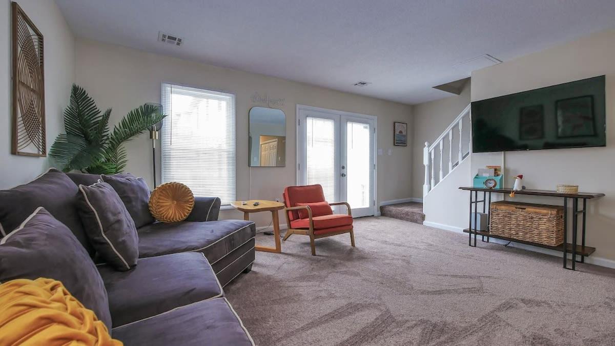 Stylish - Quiet Neighborhood In Ac Ferienhaus